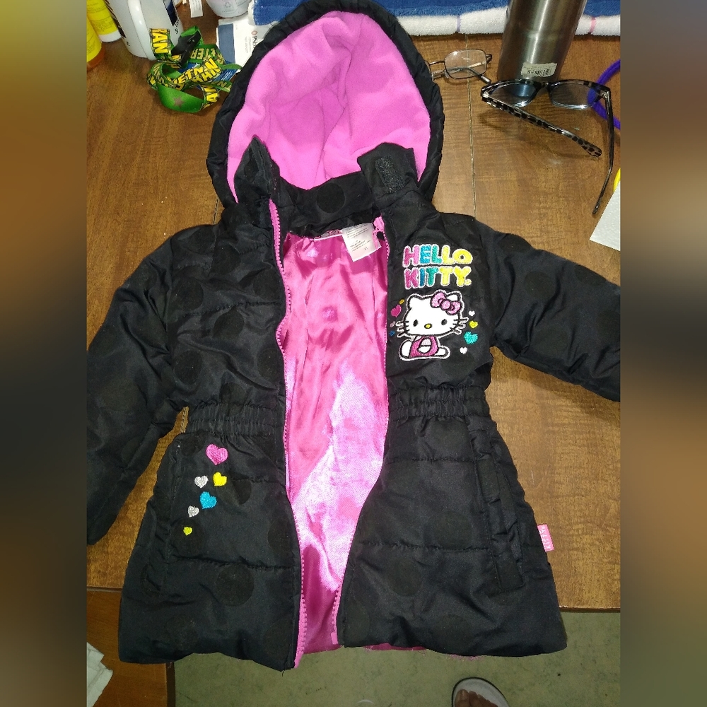 Little Girls hello kitty (sanrio)3T black  with pink trim